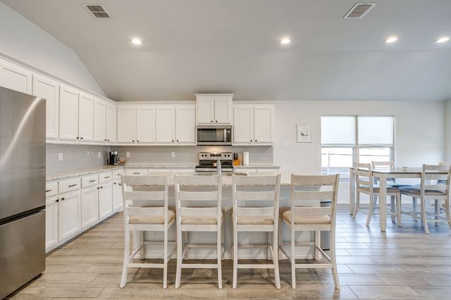 5828 Utopia Drive, Fort Worth, TX 76179