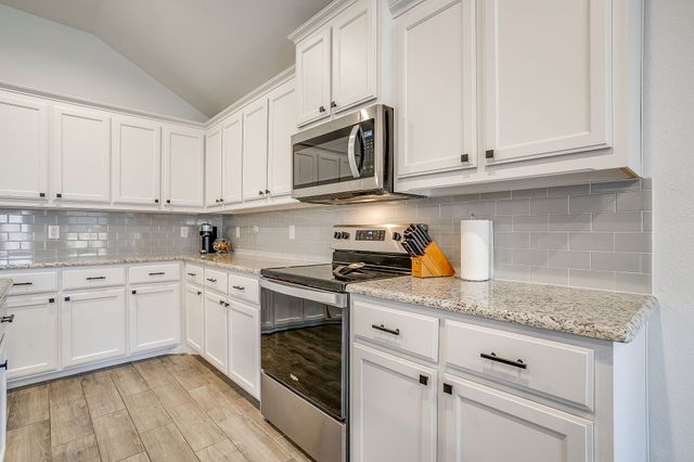 5828 Utopia Drive, Fort Worth, TX 76179