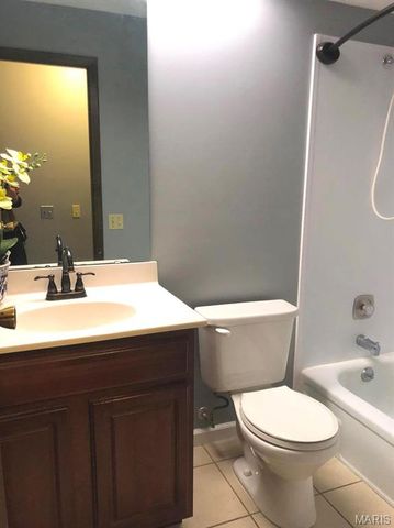 1639 Prestonpark Lane, Unincorporated, MO 63146