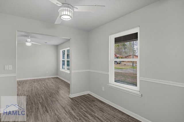 184 Sequoia Circle, Hinesville, GA 31313