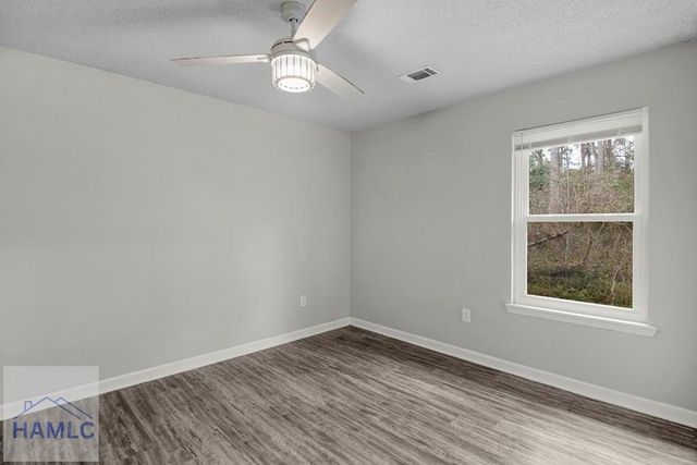 184 Sequoia Circle, Hinesville, GA 31313