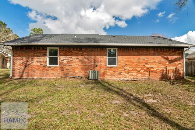 184 Sequoia Circle, Hinesville, GA 31313