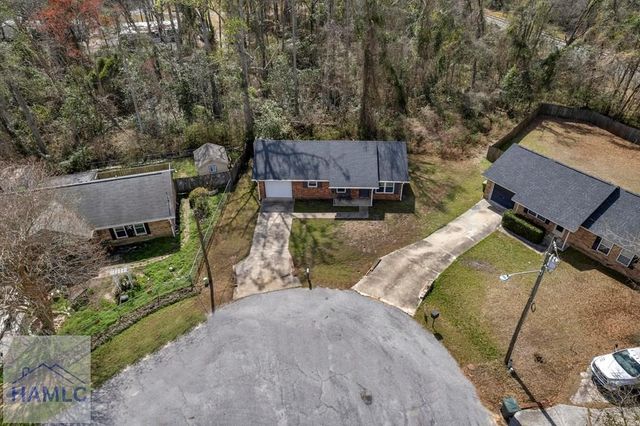 184 Sequoia Circle, Hinesville, GA 31313