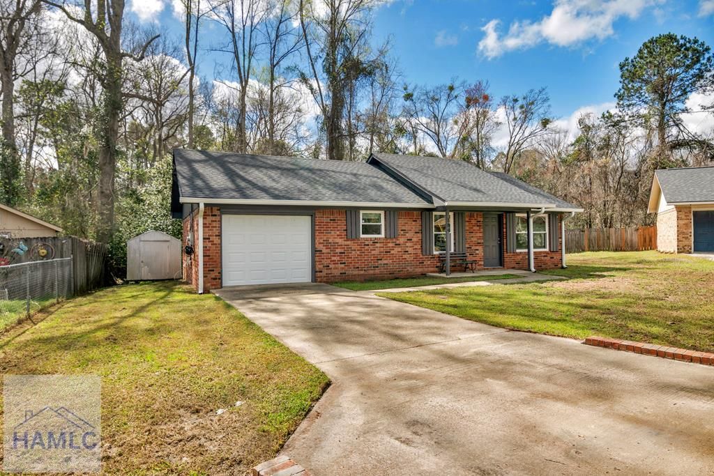 184 Sequoia Circle, Hinesville, GA 31313