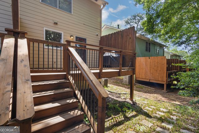 4 Holly Downs Court NW, Atlanta, GA 30318