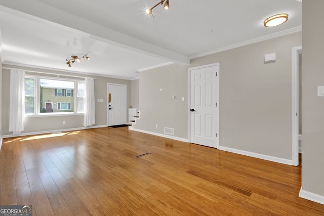 4 Holly Downs Court NW, Atlanta, GA 30318