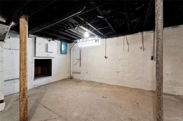101 Colorado Street, Highland Park, MI 48203