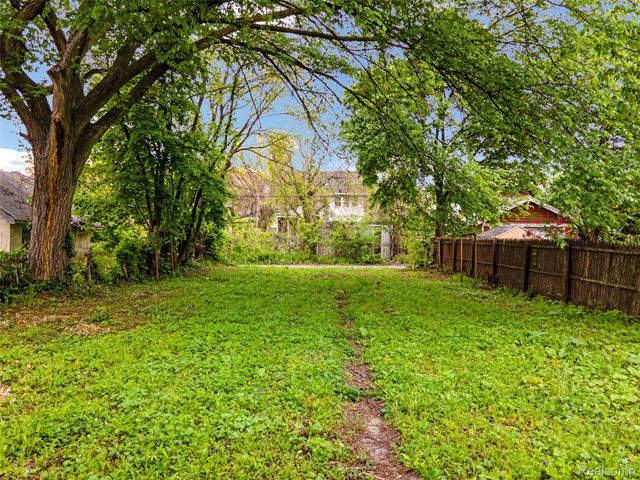 101 Colorado Street, Highland Park, MI 48203