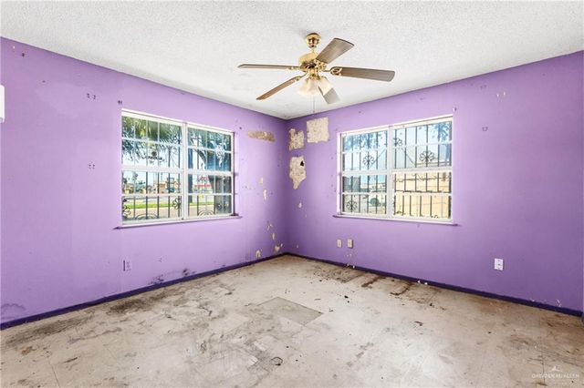 101 W Pike Boulevard, Weslaco, TX 78596