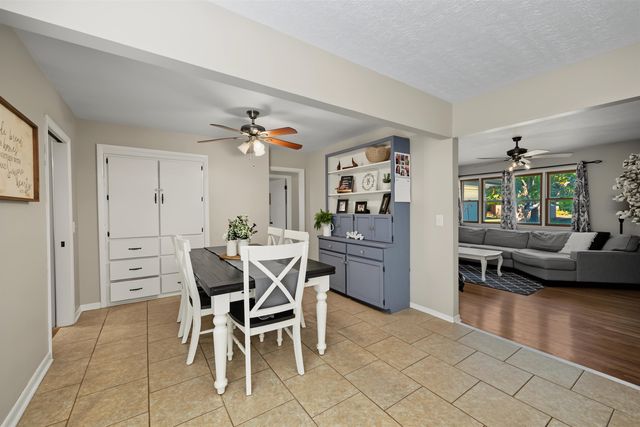 2213 Quincy, Salina, KS 67401