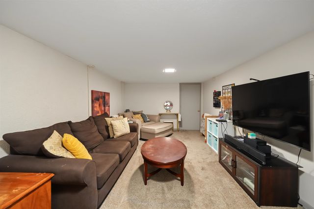 2213 Quincy, Salina, KS 67401