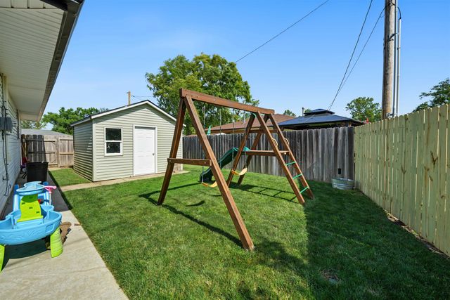 2213 Quincy, Salina, KS 67401