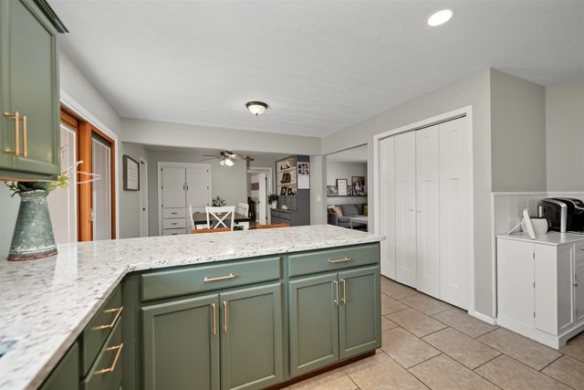 2213 Quincy, Salina, KS 67401