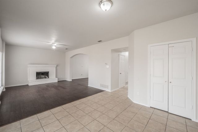 1411 Prentice Street, Arlington, TX 76018