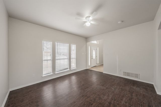 1411 Prentice Street, Arlington, TX 76018