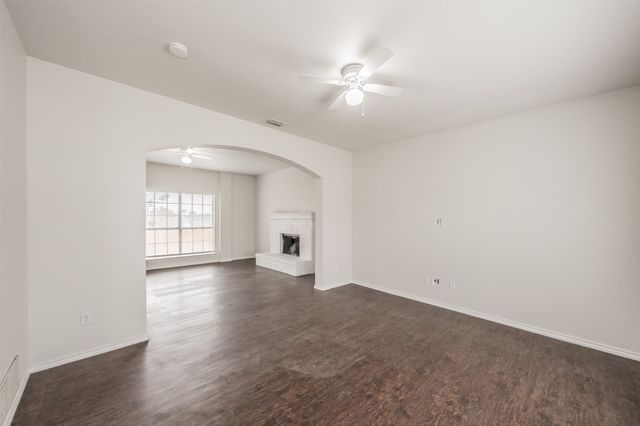 1411 Prentice Street, Arlington, TX 76018