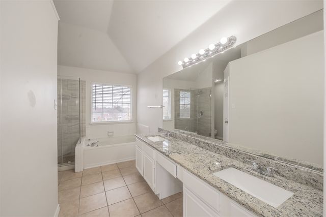 1411 Prentice Street, Arlington, TX 76018