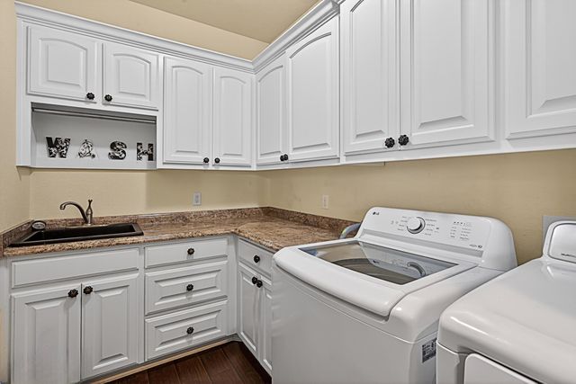 331 Deerfield Lake Circle, Longview, TX 75605
