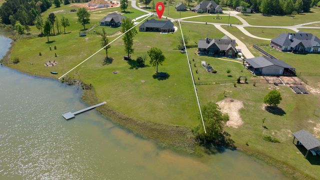 331 Deerfield Lake Circle, Longview, TX 75605