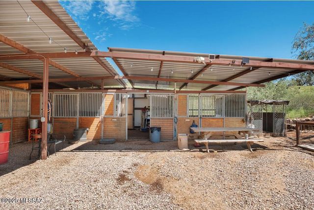 3197 N Edith Place, Nogales, AZ 85621