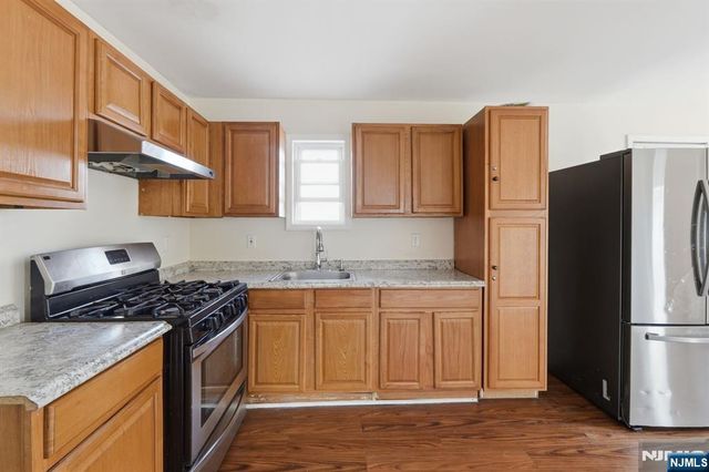 172-174 Carroll Street, Paterson, NJ 07501