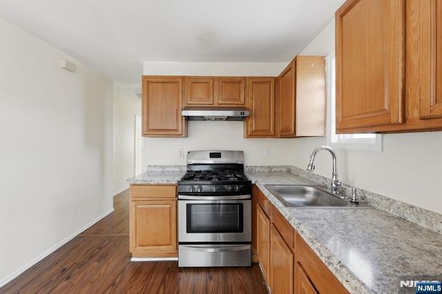 172-174 Carroll Street, Paterson, NJ 07501
