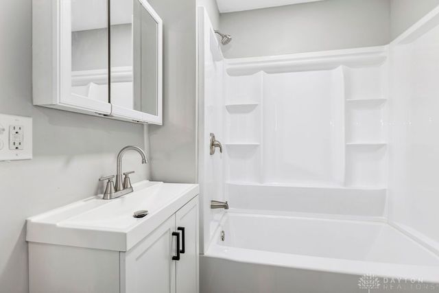 1120 Lafayette Avenue, Middletown, OH 45044