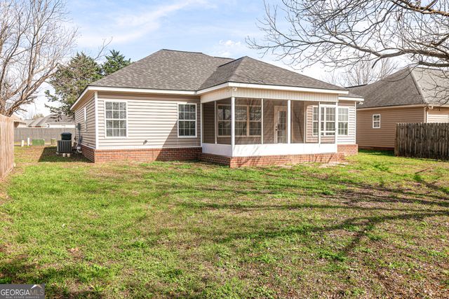 222 Summerstone Bend, Byron, GA 31008