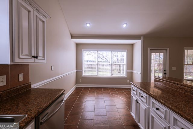 222 Summerstone Bend, Byron, GA 31008