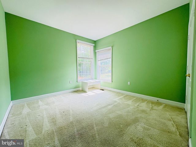 120 CROSS FOXES DR, Fort Washington, MD 20744