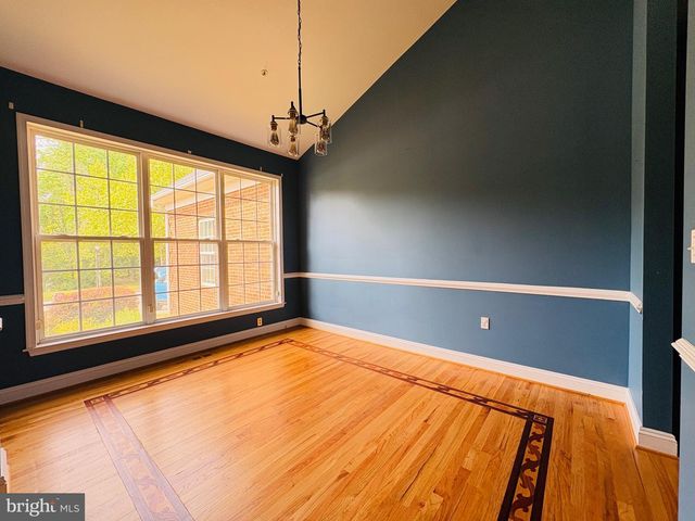 120 CROSS FOXES DR, Fort Washington, MD 20744