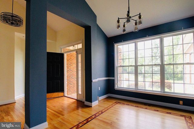 120 CROSS FOXES DR, Fort Washington, MD 20744