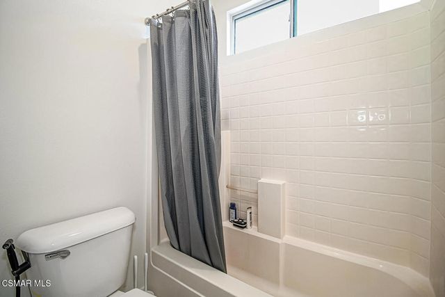1743 Duskwood Way, Simi Valley, CA 93065