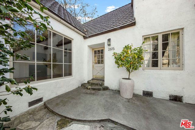 2615 Canyon Drive, Los Angeles, CA 90068