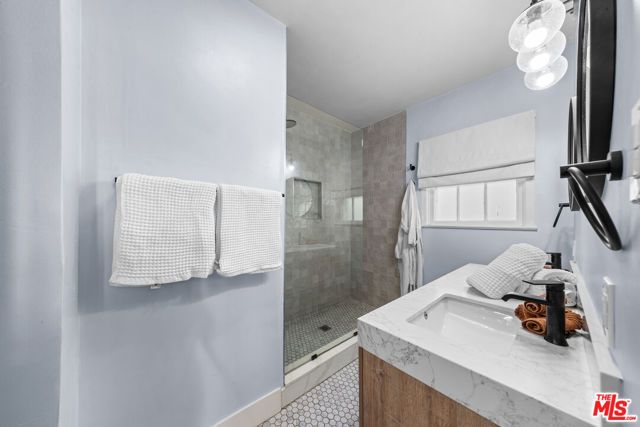 2615 Canyon Drive, Los Angeles, CA 90068