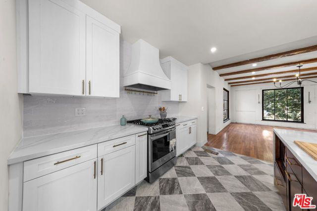 2615 Canyon Drive, Los Angeles, CA 90068