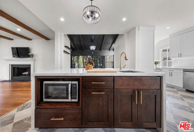 2615 Canyon Drive, Los Angeles, CA 90068