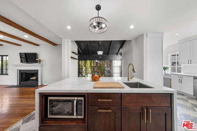 2615 Canyon Drive, Los Angeles, CA 90068