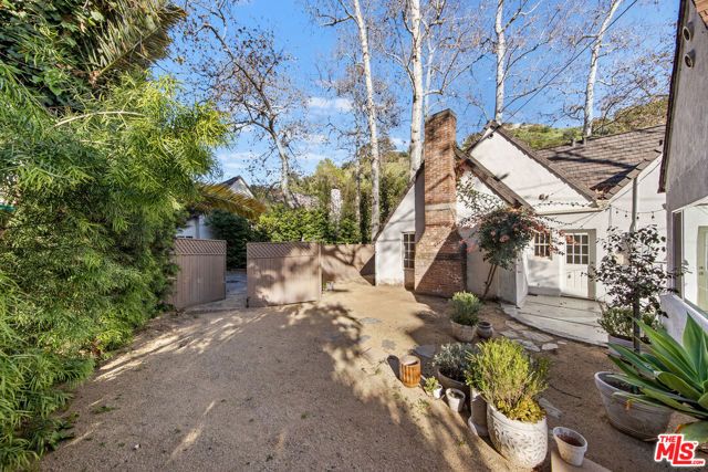 2615 Canyon Drive, Los Angeles, CA 90068