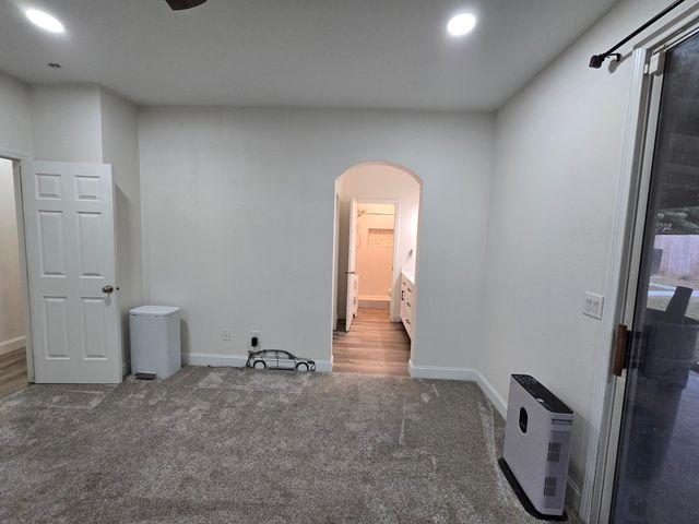 1695 Cochran Avenue, Tulare, CA 93274