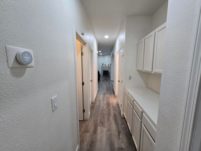 1695 Cochran Avenue, Tulare, CA 93274