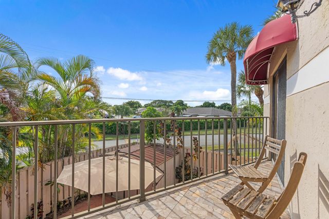 4145 Village Drive D, Delray Beach, FL 33445