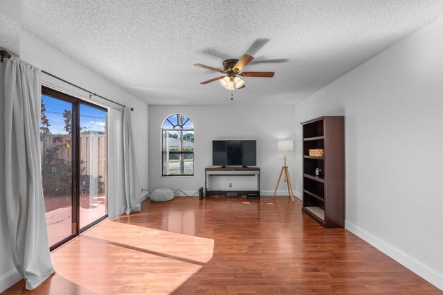 4145 Village Drive D, Delray Beach, FL 33445