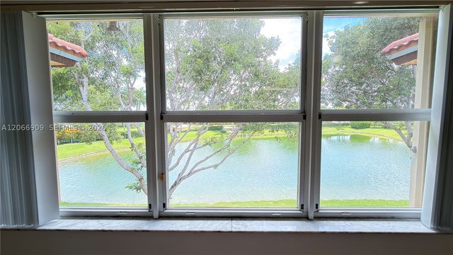 3390 NE 13th Cir Dr 206-19, Homestead, FL 33033