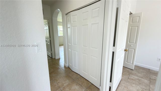 3390 NE 13th Cir Dr 206-19, Homestead, FL 33033