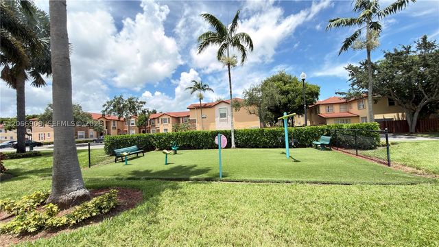 3390 NE 13th Cir Dr 206-19, Homestead, FL 33033
