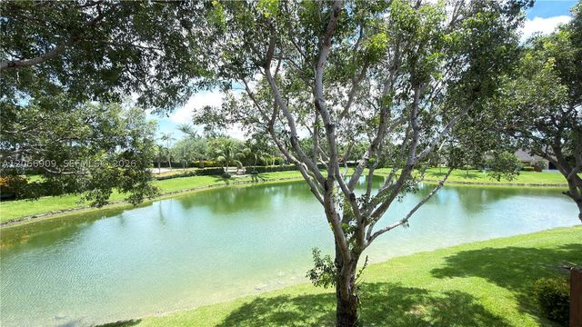 3390 NE 13th Cir Dr 206-19, Homestead, FL 33033