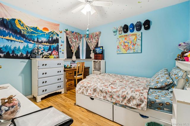 662 College Road, Farmingville, NY 11738