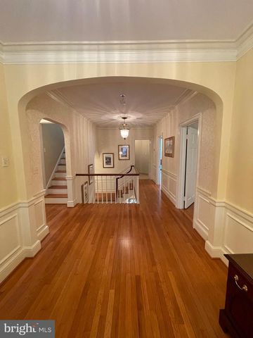 310 UPPER COLLEGE TER, Frederick, MD 21701