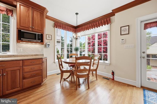 310 UPPER COLLEGE TER, Frederick, MD 21701